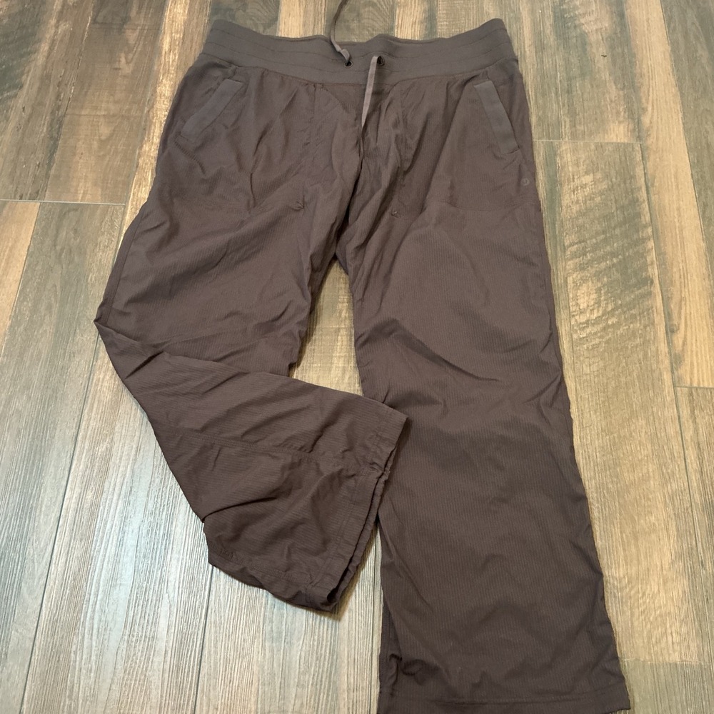 Lululemon Studio Pant II Brown Pinstripe Straight Leg Drawstring Size 14 Active